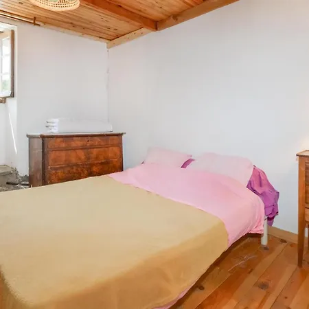 Апартаменты 1 Bedroom Cozy In